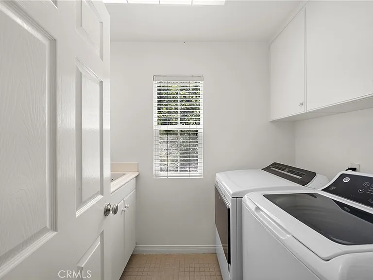 2 Franklin Way — Photo 20