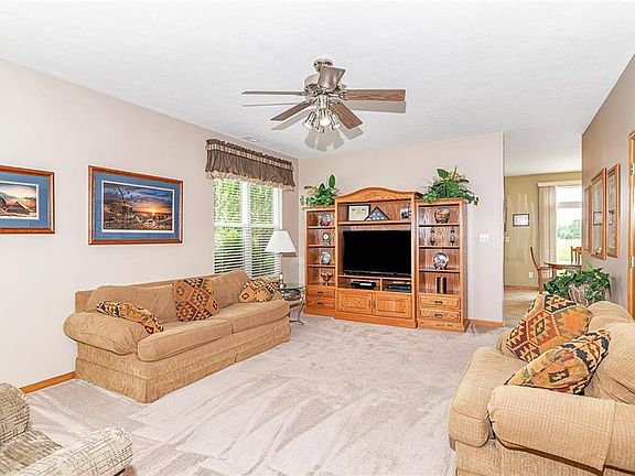 5th image of 10455 Harlowe Dr