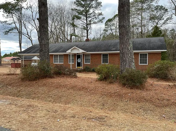 4981 S River School Rd, Wade, NC 28395