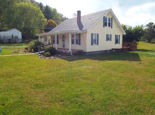 133 Riverview St, Tazewell, VA 24651