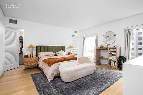 Rented by Sotheby's International Realty | media 5