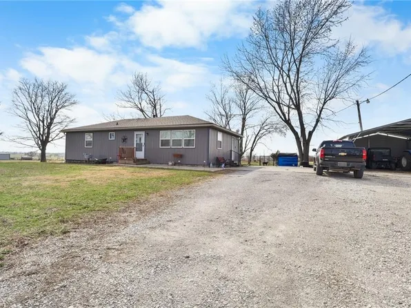 38080 Osawatomie Rd, Osawatomie, KS 66064