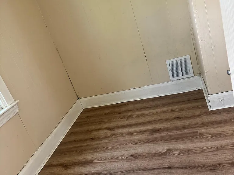 41 Pershing Ave #1 — Photo 5