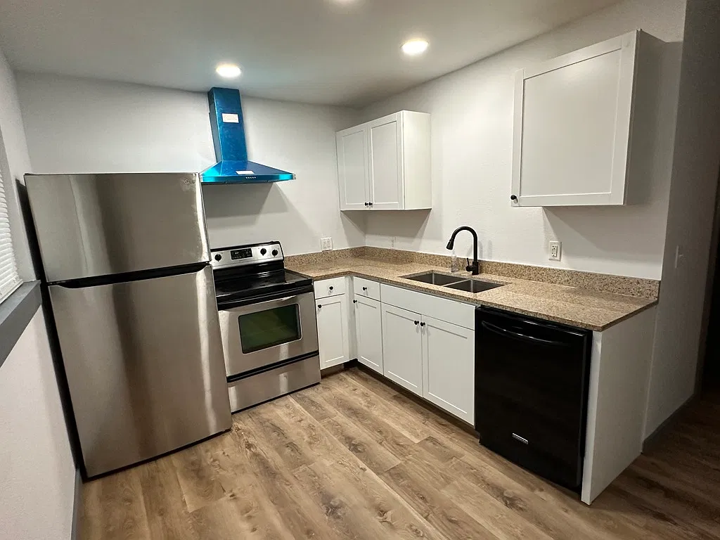 Charming 2BR Home in East Arlington with Great Location — Photo 2