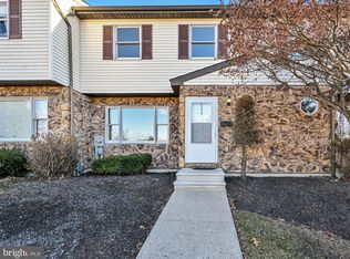 544 E Linden St, Fleetwood, PA
