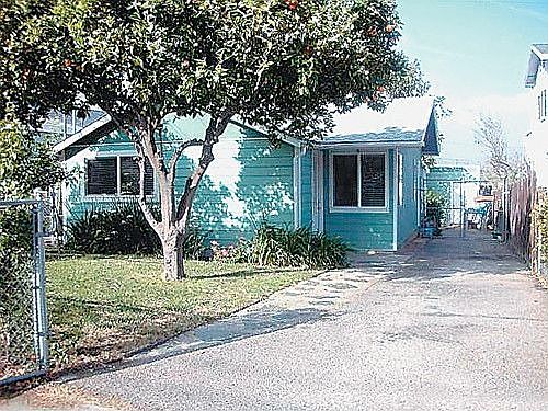 1st image of 11047 Whitegate Ave