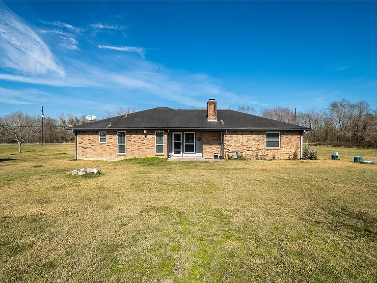 140 Lakewood Dr — Photo 36