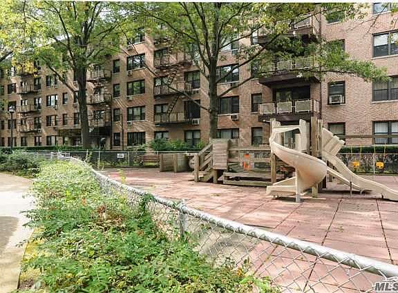 5th image of 3 Birchwood Ct APT 4G