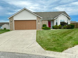 8032 Edinburgh Pl, Fort Wayne, IN 46835