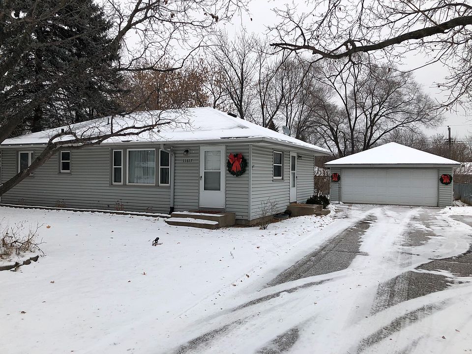 1st image of 11617 Crooked Lake Blvd NW
