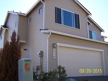 1st image of 978 43rd Ct NE