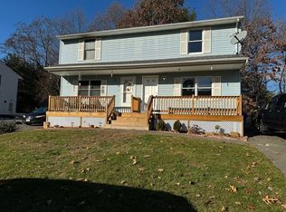 12-14 Waterford Cir, Springfield, MA 01129