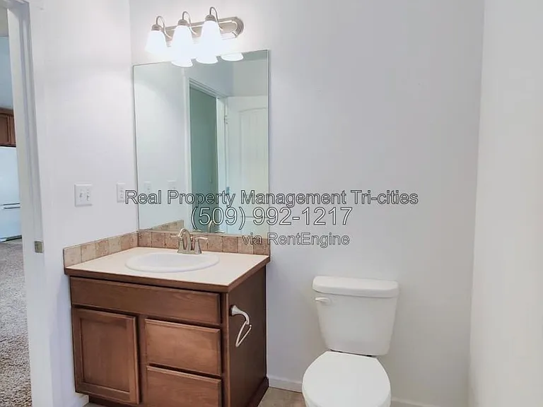 5825 Sidon Ln — Photo 13