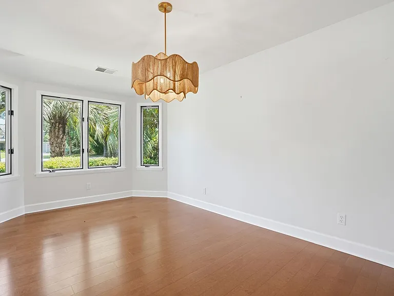 5 Fairlawn Ct — Photo 19