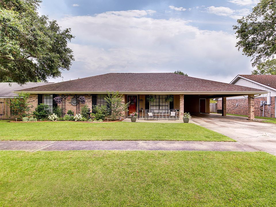 1st image of 205 Edie Ann Dr