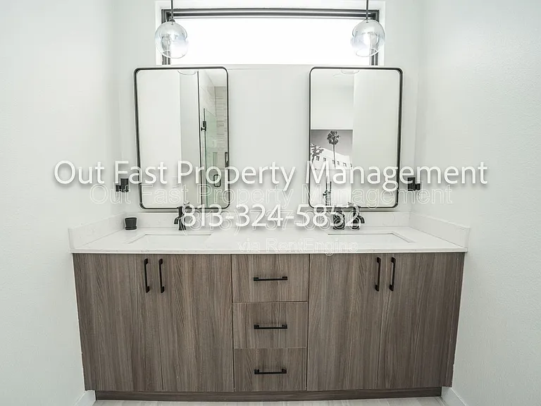 7519 N Coolidge Ave — Photo 57