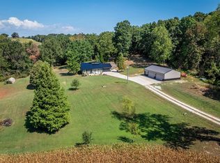 172 Truman Young Rd, Hawesville, KY 42348