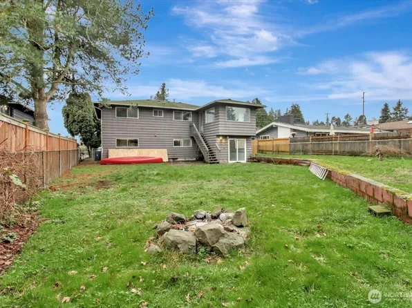 7313 228th Street SW, Mountlake Terrace, WA 98043