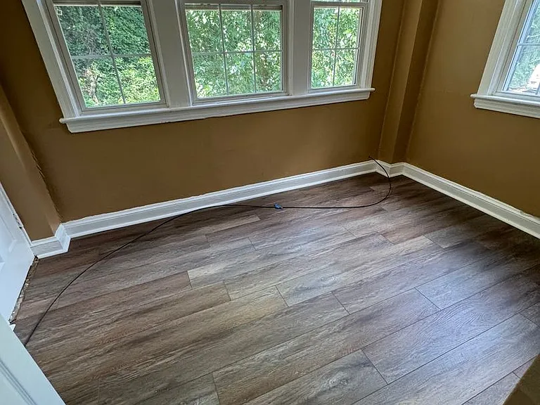 800 Taylor St NE — Photo 24