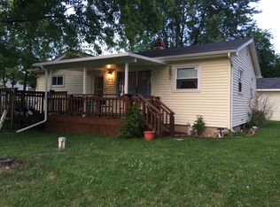 2121 Sandalwood Dr, Burton, MI 48519