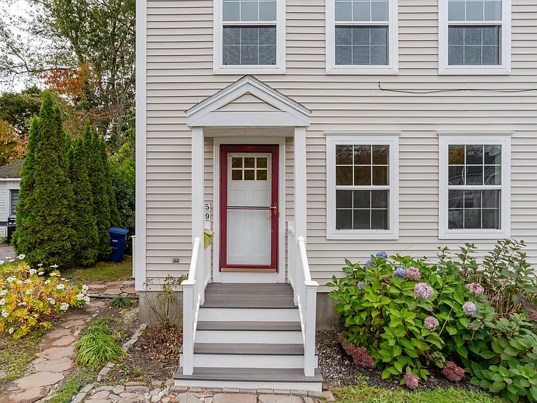 59 Boothby Ave — Photo 4