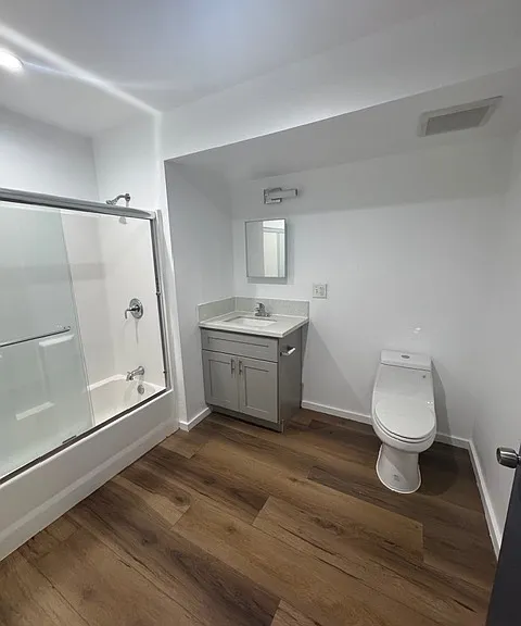 325 N Fickett St — Photo 17