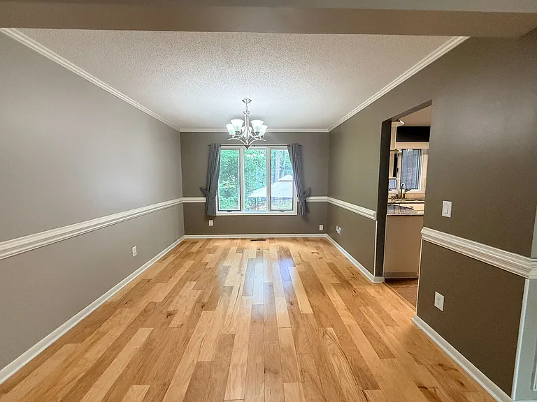 5004 Cardinal Cir — Photo 6