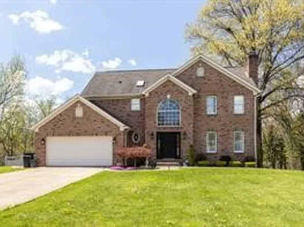 105 Glenfield Dr, Beaver, PA 15009