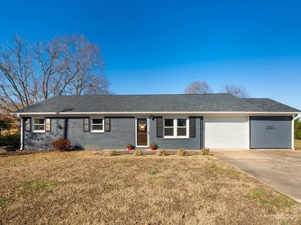 590 Burch Hutchins Rd, Forest City, NC 28043