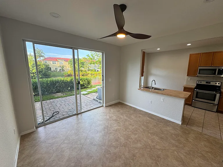 162 Lake Monterey Cir — Photo 9