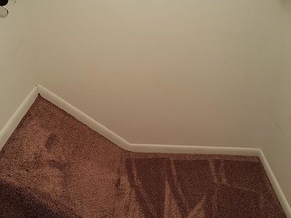 Master Bedroom Walking Closet