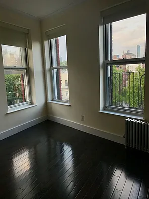 Rented by Newcastle Realty Services | media 10