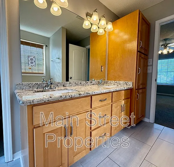 2121 Pin High Dr — Photo 16