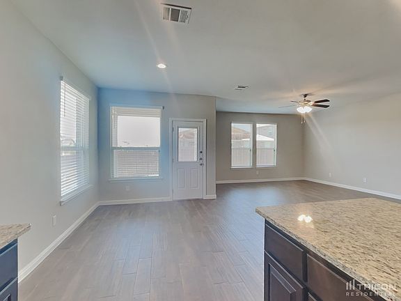 3rd image of 9124 Highland Orchard Dr