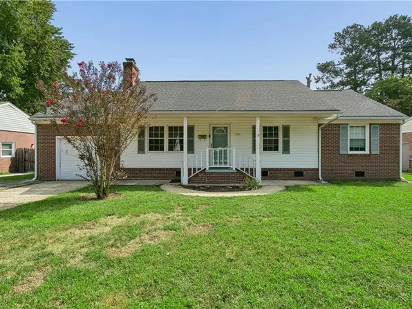 226 Menchville Rd, Newport News, VA 23602