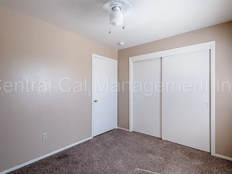4205 Kilterbury Ln — Photo 13