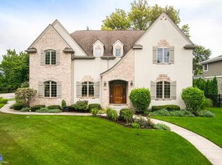 525 Indian Hill Rd, Deerfield, IL 60015