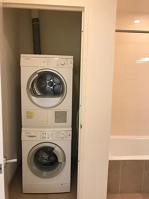 Rented by Windsor Property Management | media 9