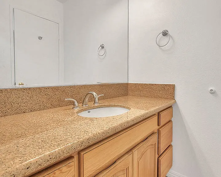 12112 Spencer Dr — Photo 31