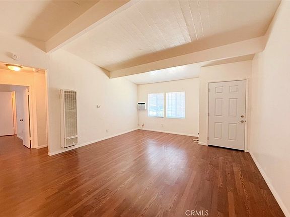 3rd image of 828 N Buena Vista St APT A