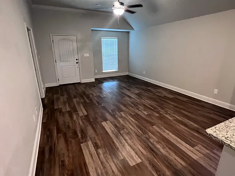 2716 Ginger Ct — Photo 12
