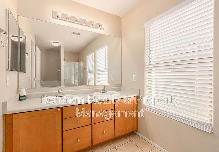 6316 W Branham Ln — Photo 24