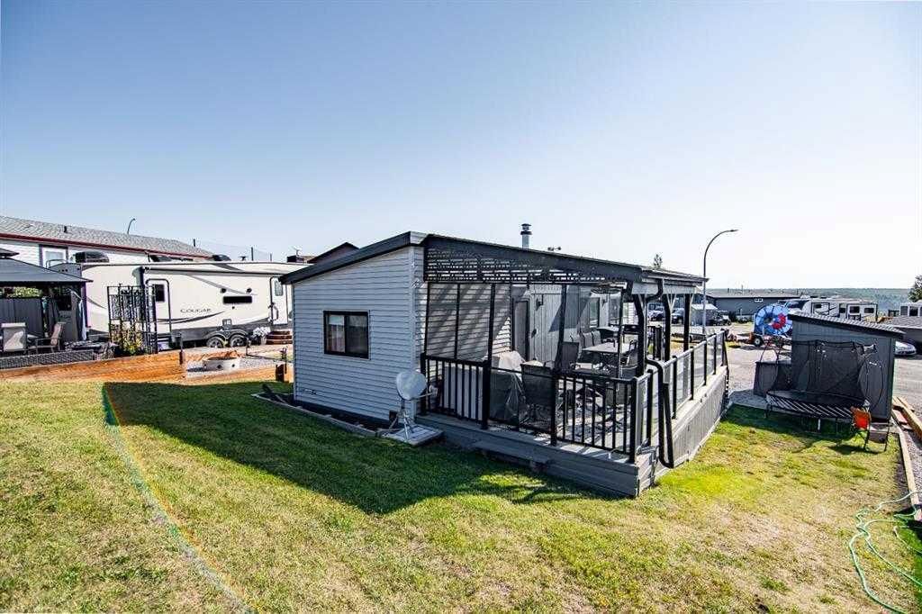 25054 S Pine Lake Rd #5013, Red Deer County, AB - View 5