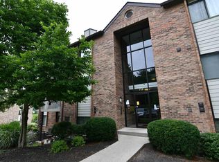 72 View Terrace Dr STE 6, Southgate, KY 41071