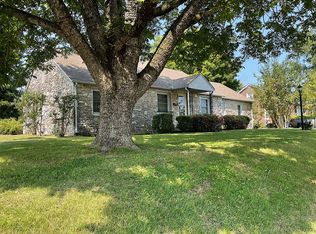 500 4th Ave, Fayetteville, TN 37334