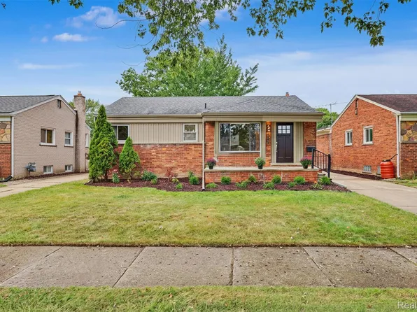 15464 Cameron St, Southgate, MI 48195