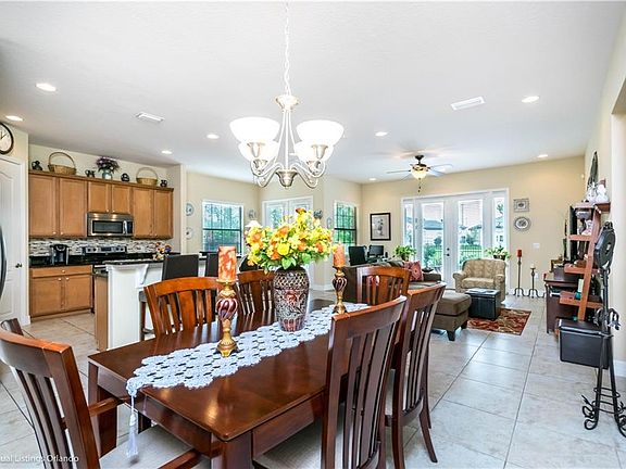 3rd image of 8304 Prestbury Dr