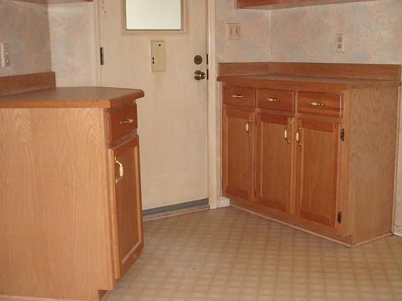 4th image of 6958 Wake Forest Ln #2009