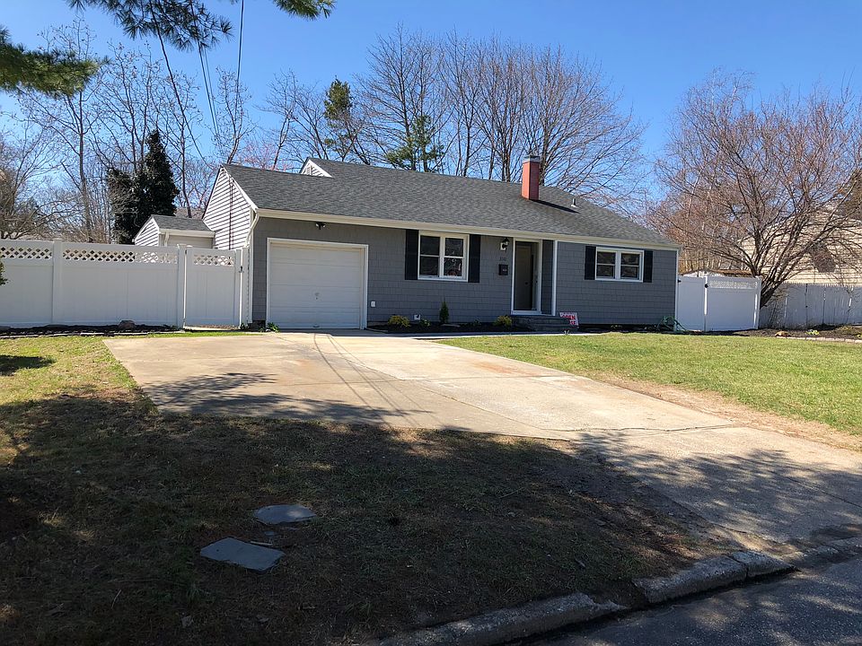 1st image of 3110 Devon Ave