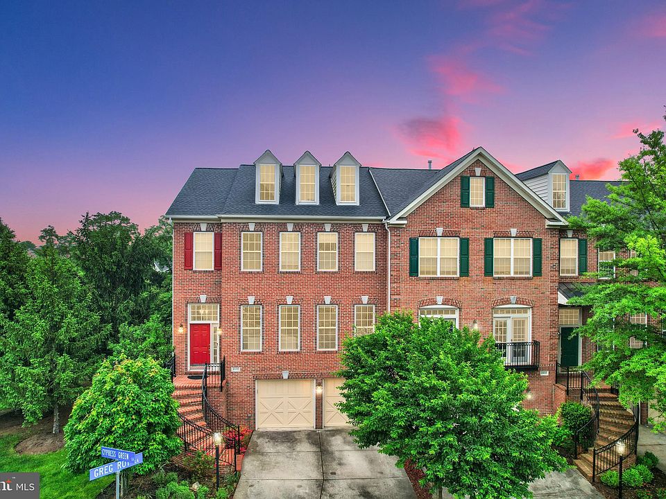 1st image of 2401 Cypress Green Ln